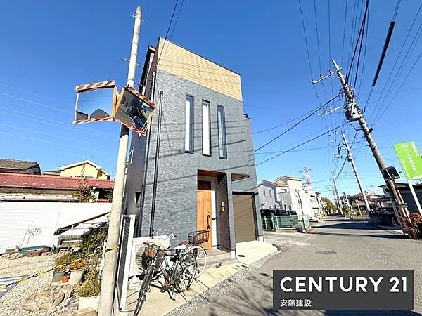 【　前面道路　】南側約5ｍ公道・東側約4ｍ公道
