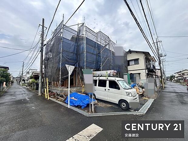 駐車、陽当たり良好の南西角地