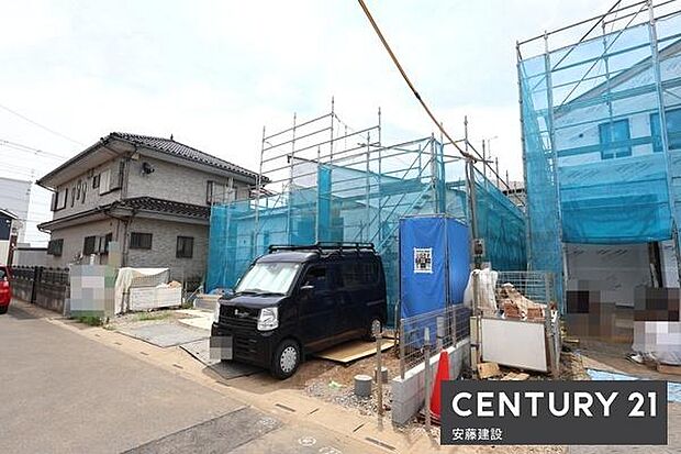 敷地約62坪、南向きで明るく開放的な整形地!