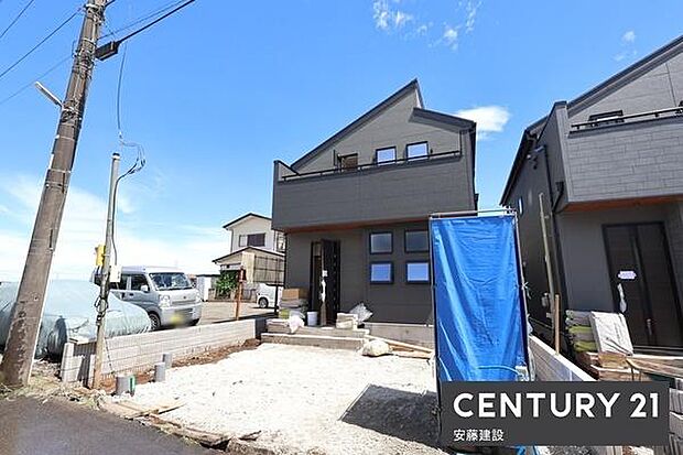 全部屋南東向きのあたたかな邸宅西武新宿線「入曽」駅徒歩約15分！駅前にはスーパーや飲食店が揃った便利な立地