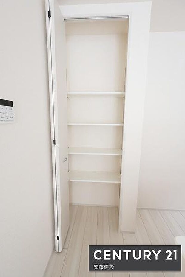 【 収納 】キッチンにはあると嬉しい収納付き!置き場に困りやすい小物を片すのに便利な仕様