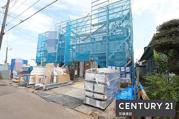 西武新宿線「入曽」駅徒歩約15分！駅前にはスーパーや飲食店が揃った便利な立地