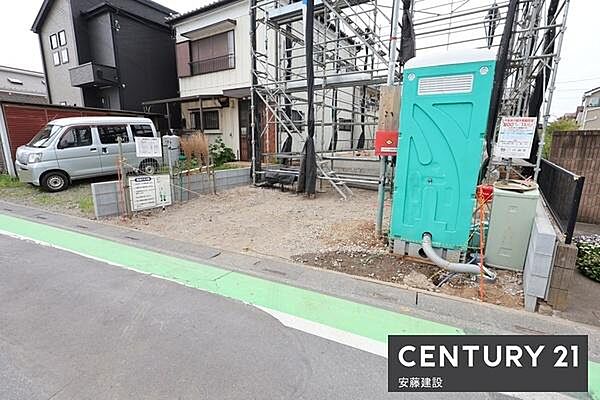 【　駐車場　/　parking　】駐車1台可能なスペース