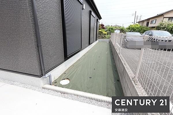 【　庭　/　Garden　】物置やお庭としても活用できるスペース