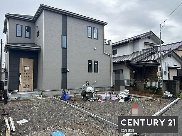 2階2部屋にWIC付きで、居住空間を広々とお使いいただけます!