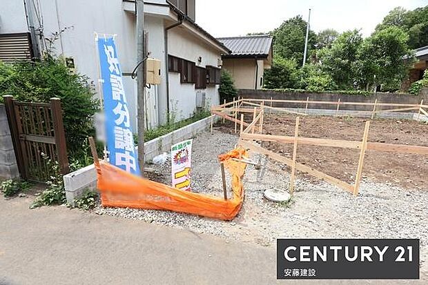 【　駐車場　/　parking　】駐車1台可能なスペース