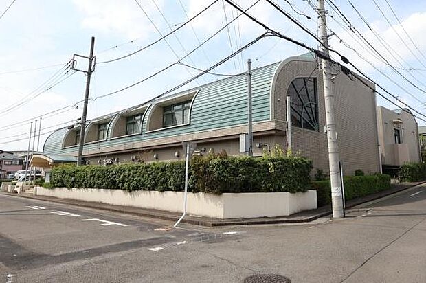狭山市立教育センターまで1052m、学習支援・教育情報・調査研究・英語教育推進事業に注力している公的機関教育相談や就学相談等も行っております