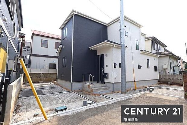 小学校、スーパー、コンビニ徒歩4分圏内の生活しやすい住環境！