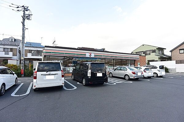 セブンイレブン狭山中央2丁目店まで606m