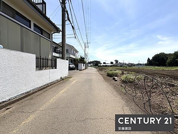 【　前面道路　】南側約3.3ｍ公道