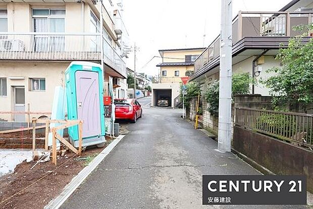【　前面道路　】西側約4ｍ公道
