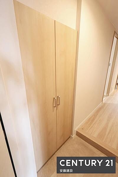 【　シューズボックス　】散らかりがちな玄関もしっかり片付くシューズボックス完備