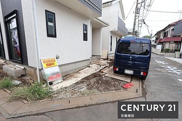 【 駐車場 / parking 】駐車1台可能なスペース