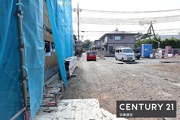【 駐車場 / parking 】駐車2台可能なスペース