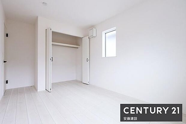 【 子供部屋 / 6.5帖 】お好きな家具を自由にレイアウトできる広さの和室お子様にもちょうどいいサイズのお部屋です!