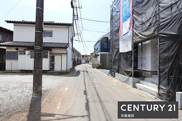 【 前面道路 】東側約4.5m公道・南側約4.2m私道