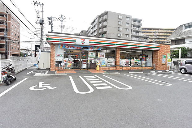 セブンイレブン入間豊岡東店まで509m