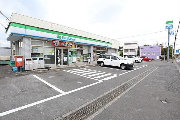 ファミリーマート 狭山店まで434m