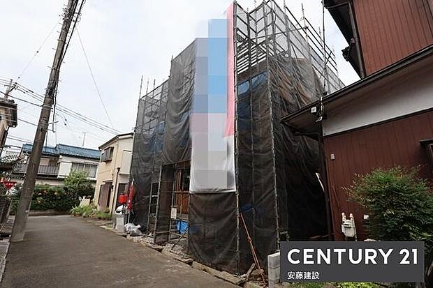【 駐車場 / parking 】駐車1台可能なスペース雨風から愛車を守るインナーガレージ