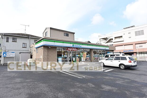 ファミリーマート坂戸薬師町店まで578m