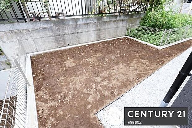 【 庭 / Garden 】物置やお庭としても活用できるスペース