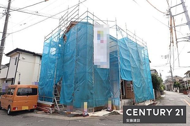 長期優良住宅で建物の固定資産税が通常新築より2年長く節税可能浴室乾燥暖房や全室複層ガラスなど完備で性能・設備ともに良好