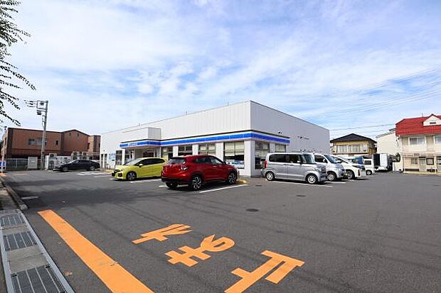 ローソン 鶴ヶ島松ヶ丘三丁目店まで968m