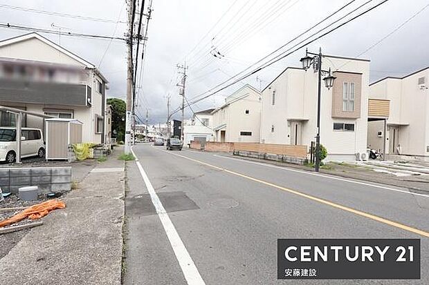 【 前面道路 】東側約11.1m公道
