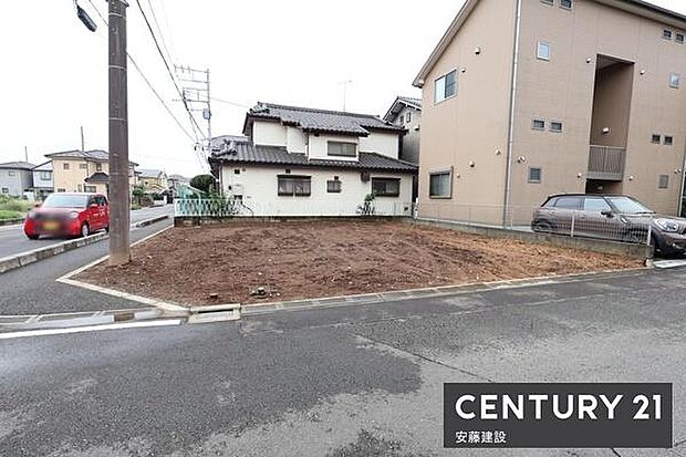 全部屋南向きの暖かな邸宅1階大容量のSICと家族で今日共有できるWIC完備