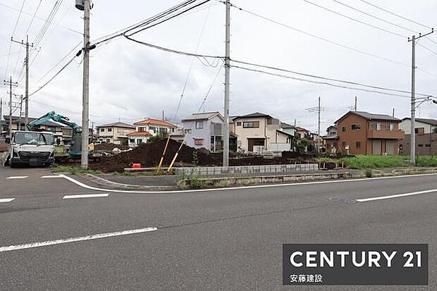 陽当り良好の南西角地