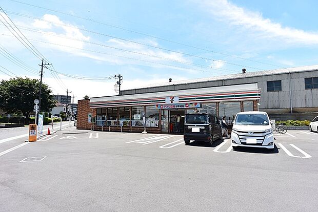 セブンイレブン入間上藤沢北店まで528m