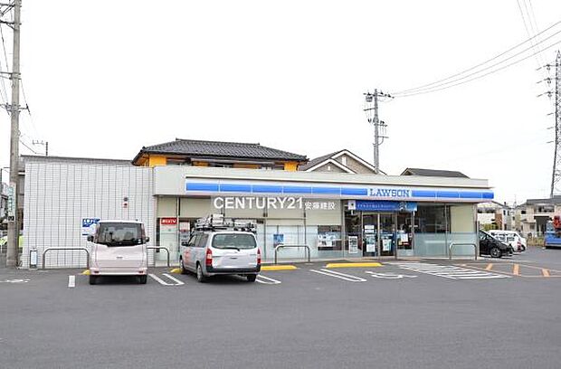 ローソン飯能川寺店まで202m