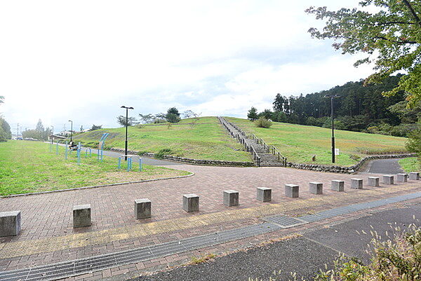あさひ山展望公園まで1860m