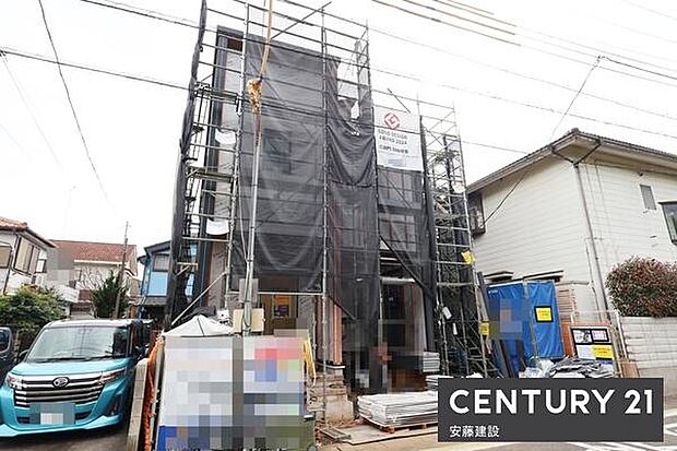 小学校まで徒歩7分、中学校まで徒歩4分!小さなお子様の通学も安心できる距離