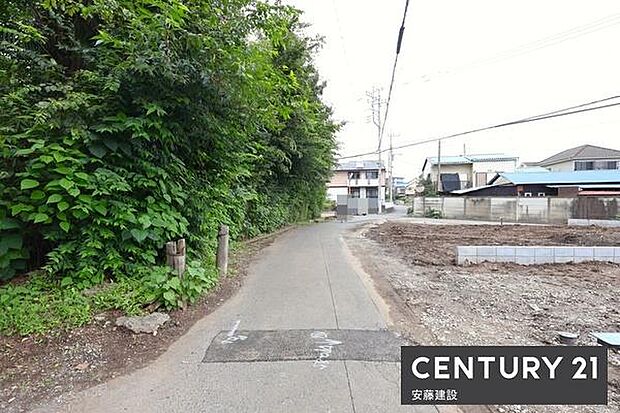 【　前面道路　】西側約4ｍ公道