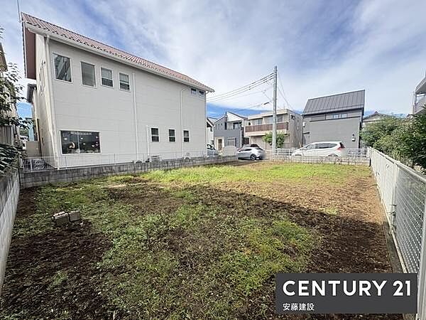 敷地約49坪のゆとりある整形地
