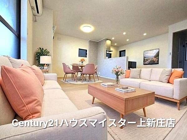 外観：327002233060