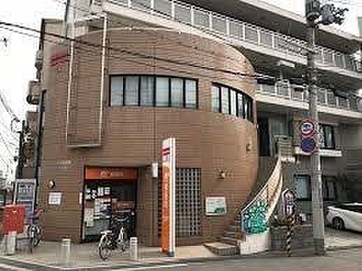 神戸本山駅前郵便局まで417m