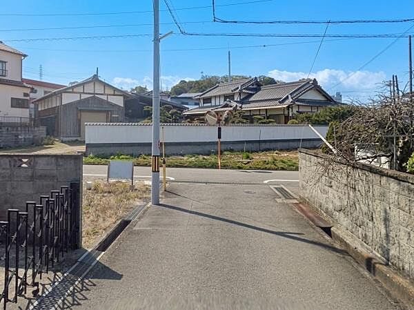 前面道路含む現地写真