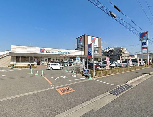 万代 東岸和田店まで900m