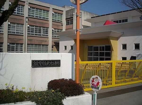 泉佐野市立北中小学校まで240m