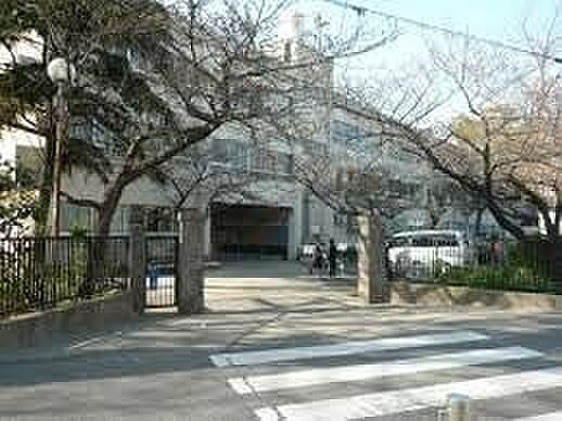 岸和田市立春木中学校まで850m