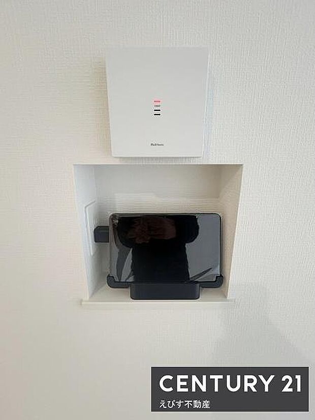 スマートホームで快適生活タブレットで自宅を一括管理。