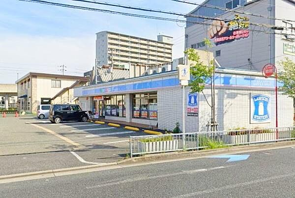 ローソン泉大津松之浜店まで400m