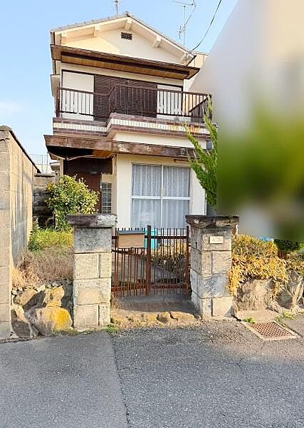 外観：327002225458