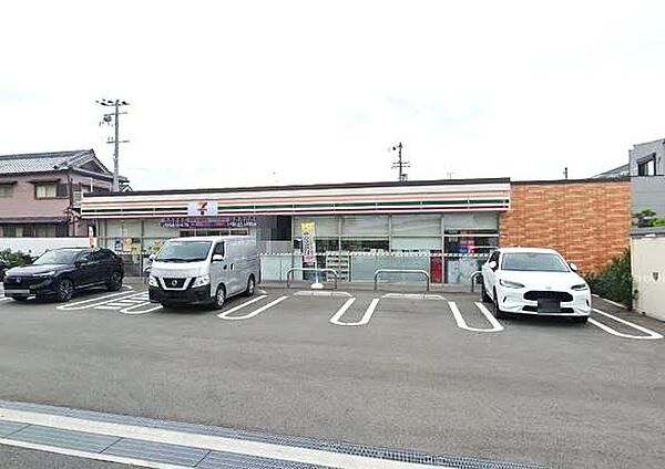 セブンイレブン岸和田別所2丁目店まで300m