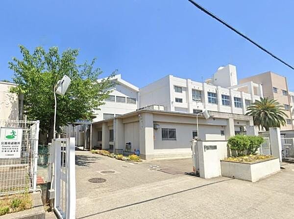 岸和田市立東光小学校まで600m