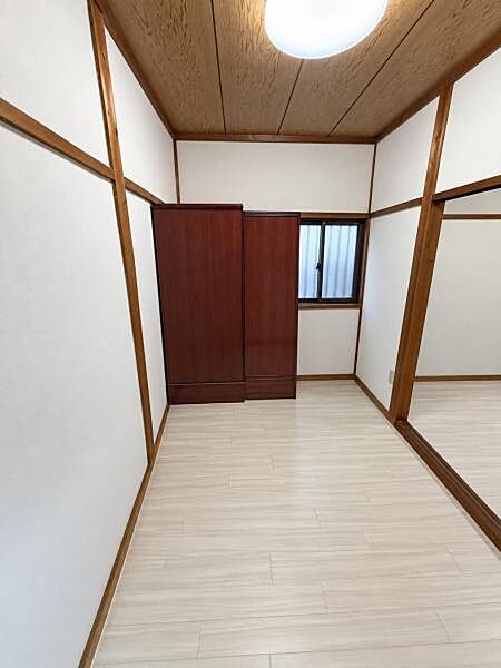洋室を拡大表示