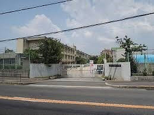 松原市立布忍小学校まで250m