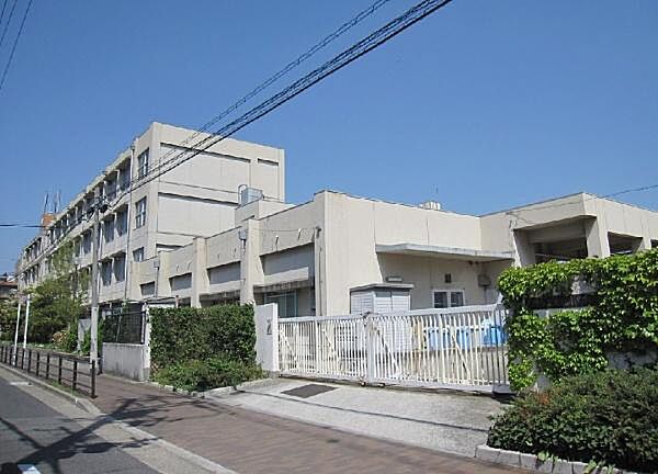 堺市立大仙小学校まで500m